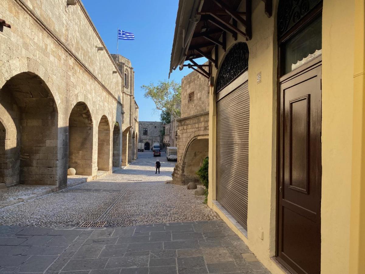 Rhodes Old Town Harmony Apartment
