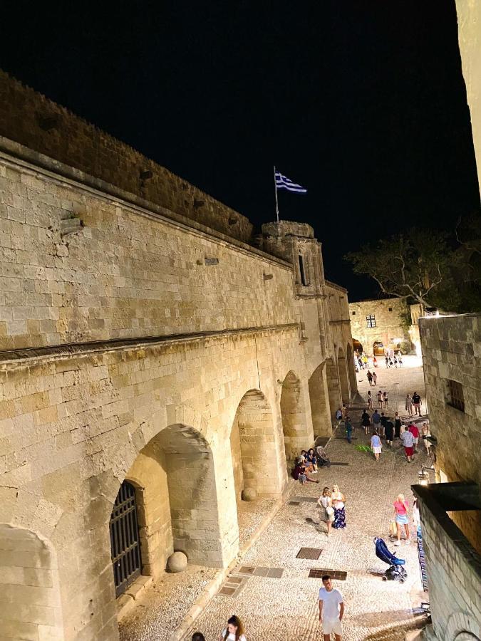 Rhodes Old Town Harmony Apartment *